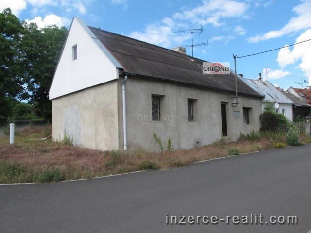 Prodej menšího domku , pozemek o rozloze 223m2,  Vintířov u Radonic