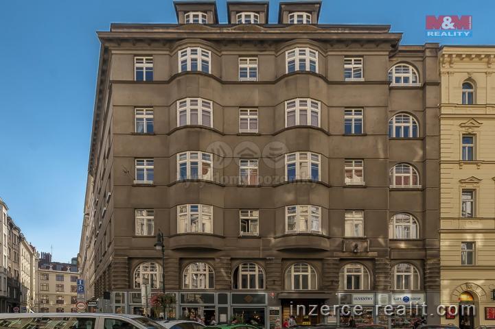 Prodej, byt 2+kk, 62 m2, Kaprova ul., Praha 1