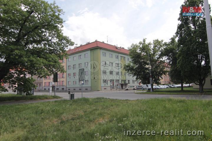 Prodej, byt 4+1, 150 m2, Hradec Králové, ul. Bratří Čapků