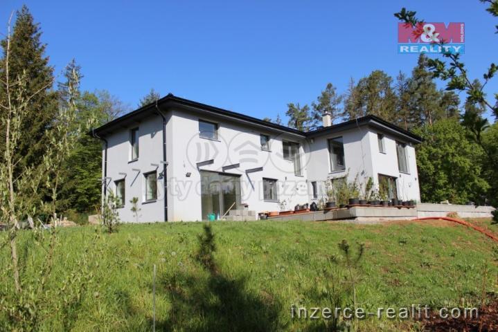 Prodej, rodinný dům, 254 m², Černolice
