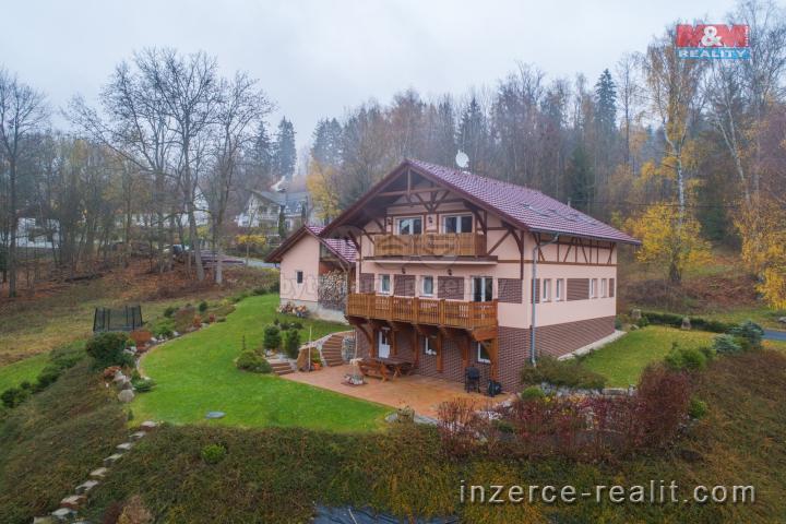 Prodej, rodinný dům 6+2, 300 m2, Tisová v Krušných horách
