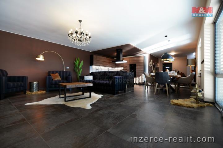 Prodej, rodinný dům, 194 m², Praha východ - Herink