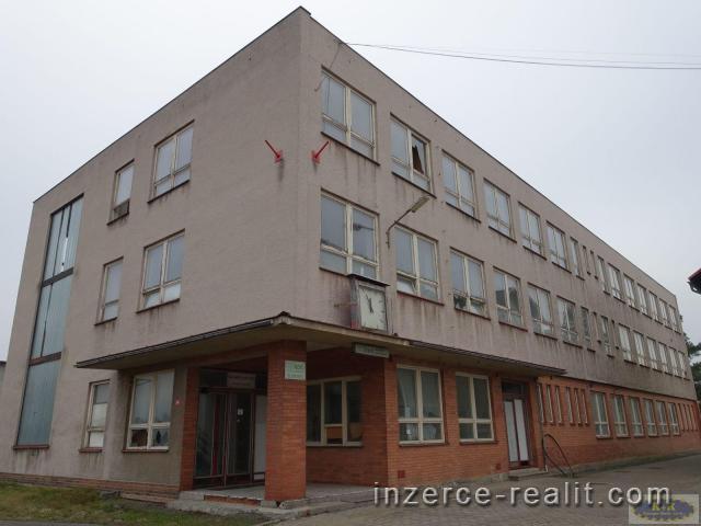 Administrativní budova 2.292 m2, ul. Tovární, Šluknov